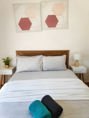 Image of Glenfield Stylish 4 Rooms - 1Master + 3Queen Rooms
