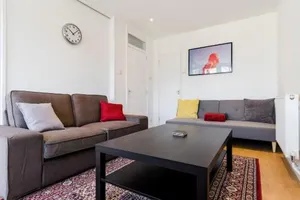 Image of Cosy 4 Bed apt in Central London- Sleeps 8