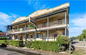 Image of Kearsley Hotel