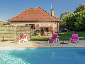 Image of Lovely Villa in Condat-sur-Vézère with Swimming Pool