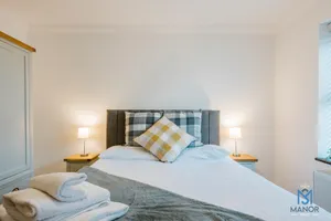 Image of Fifth Residence of Lord Avenue. Sleeps five people