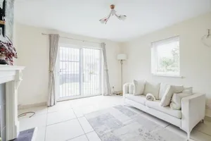 Image of Cosy Modern 2 bed Garden view appartment, Parking, TV Wifi