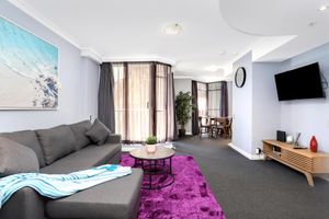 Image of LuxLiving Sydney CBD 2 BEDs Luxury Modern Apartment