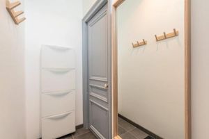 Image of 4-bedroom house centre, near the metro + car park