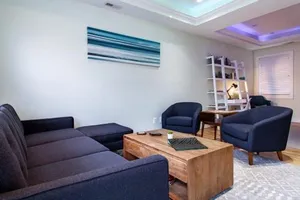 Image of MODERN HOME NEAR CAPITOL HILL - Walk to METRO subway