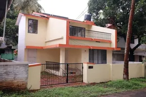 Image of Toms Villa along National highway Thrissur at Nadathara