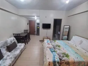 Image of RQUI CONDOTEL NEAR AIRPORT & Resorts World Manila