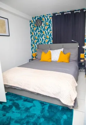 Image of Le Relax Place - Metro 5 Bobigny