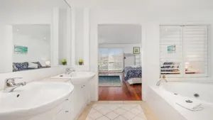 Image of Araluen At Avoca Beach