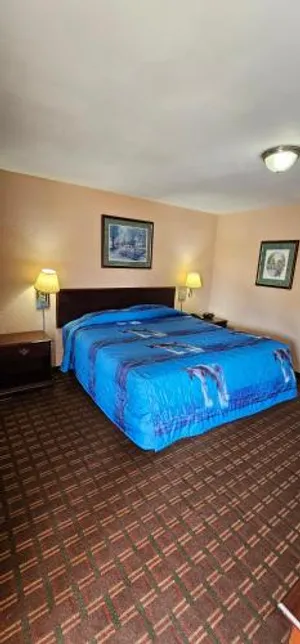 Image of Mount Laurel Motel