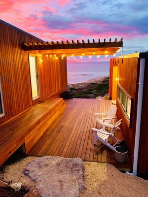 Image of Three Little Birds at Freycinet