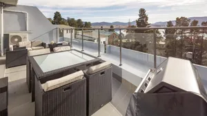 Image of Summit 9 - Stylish 3BR Apartment l Amazing Lake Views l WiFi l BBQ l Air-Con