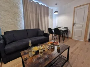Image of Les appartements du centre, refaits à neuf, climatisés, hyper centre, 50m à pieds des commerces, restaurants, parking gratuit
