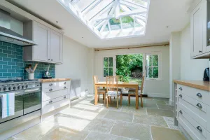 Image of Marvelous 3BR House in Kennington with Garden