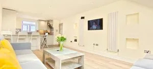 Image of Top Floor Flat 5 Northwood