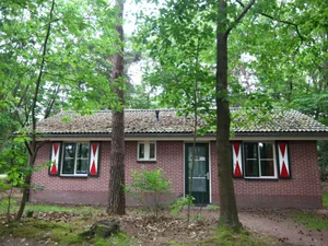 Image of Restyled bungalow with fireplace in a carfree park