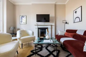 Image of The Ealing Escape - Elegant 2BDR Flat With Parking