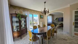 Image of La Villa Reina