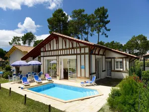 Image of Nice villa in Gujan Mestras w/
