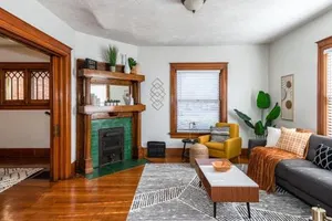 Image of Cozy Historic Home - Historic Oregon District