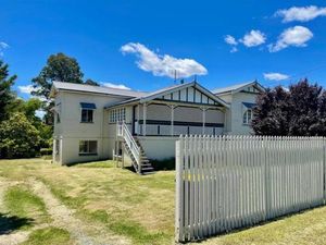 Image of MAGNOLIA HOUSE ON THE CREEK - STANTHORPE