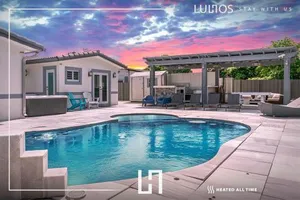 Image of Miami House with Hot Pool-spa & Pool table L48
