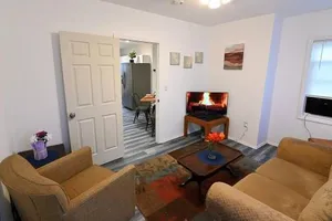 Image of Hidden Gem-1Bedroom with Plenty Free Street Parking