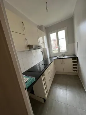 Image of Charmant Studio à 5 min Porte de St Cloud et Rolland Garros