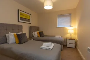 Image of Higher Living - Professional Southampton Apartment