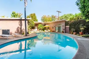 Image of Bixby Beauty 50s Mod Long Beach