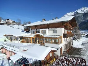 Image of Ladestatthof