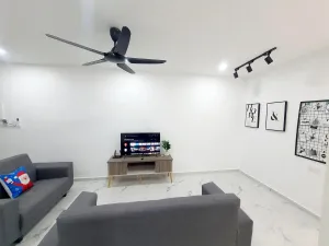 Image of (New)Jovial Cozy&Stylish House 4Room@BM Sri Rambai