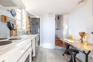 Image of LB Vacation Rentals I Charming Little Bucolic House 5-Min From City