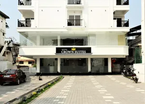 Image of Hotel Crown Suites