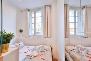 Image of La Clé T2 Love Room Balnéo, Clim, Proche Gare