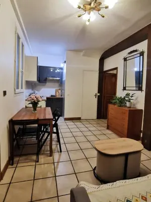 Image of L'Cosy Suite - Charming 2BR in Bagnolet