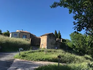 Image of appartement de l'église et du château 2 à 15 personnes