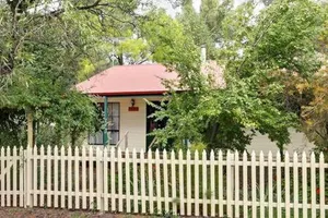 Image of Auburn Hideaway