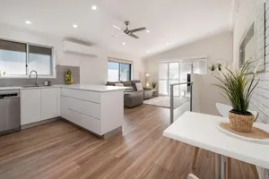 Image of Modern & Convenient Apartment