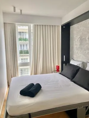 Image of Studio confort et design Etoile-Neuilly-La Défense