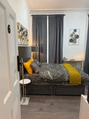 Image of Luxury Studio in Victoria, 7 minutes walk to Victoria Station, Room 6