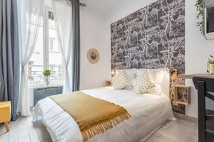 Image of HOME SWEET VAISE