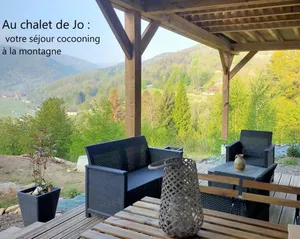 Image of Au chalet de JO avec accès à l'espace piscine et jacuzzi