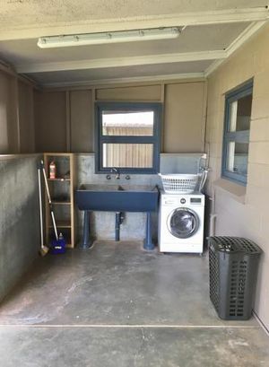 Image of 4 Bedrooms, 2 Bathrooms in Alice Springs