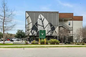 Image of South Lamar Stay - Pickleball, Sauna & Cold Plunge