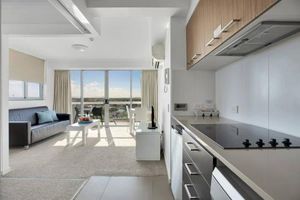 Image of Modern Dual Key Apt w Pool in the heart of Mackay