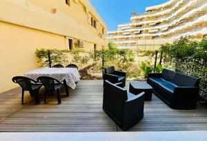Image of Studio cabine en étage, front de mer