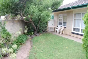 Image of Comfortable Unit Close to the Beach