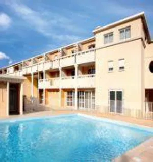 Image of APPART’CITY TOULON - SIX FOURS LES PLAGES