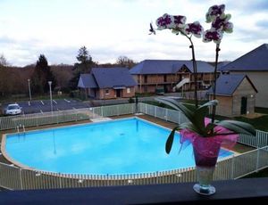 Image of Entre le Pont 9 et l'Eveque , Les Hauts de Honfleur, Piscine, WIFI et Parking gratuits